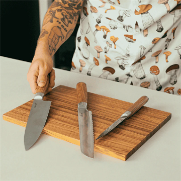 Sæt Med 3 Knive + Skærebræt i Zebratræ