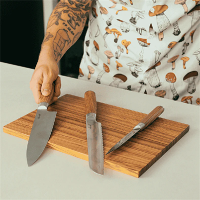 Sæt Med 3 Knive + Skærebræt i Zebratræ